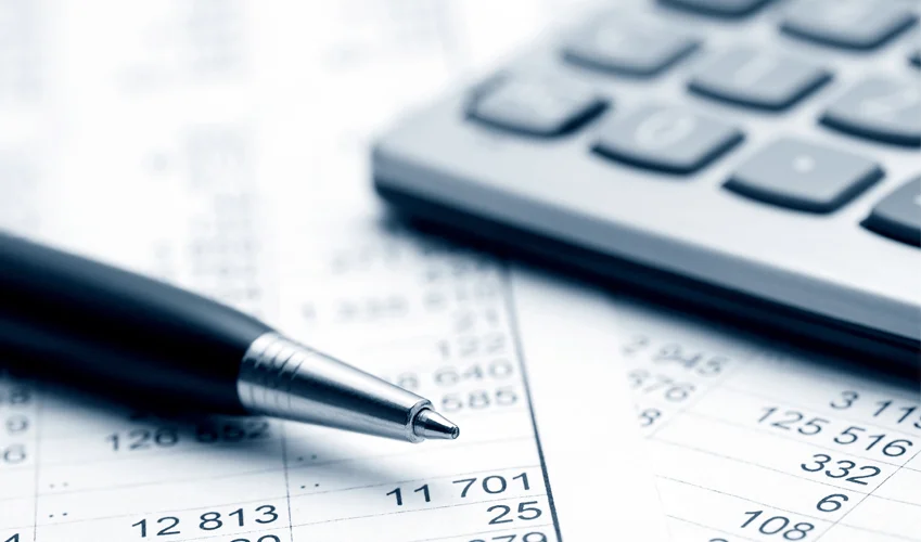 Using payroll services and learning how they benefit your small business