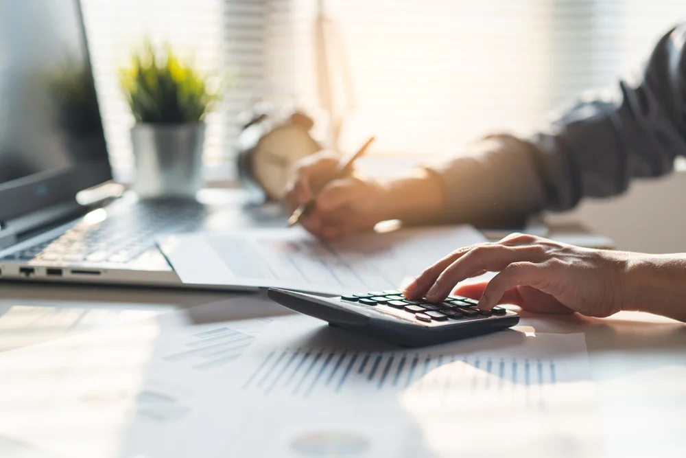 Explaining types of accounting to help businesses choose the right support